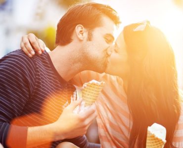 Медитация помогает улучшить сексуальную жизнь, говорят ученые