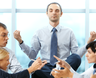 Президент «Универмаги Мэй» отмечает пользу Трансцендентальной Медитации