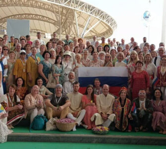 Ассамблея 10 000 в Индии