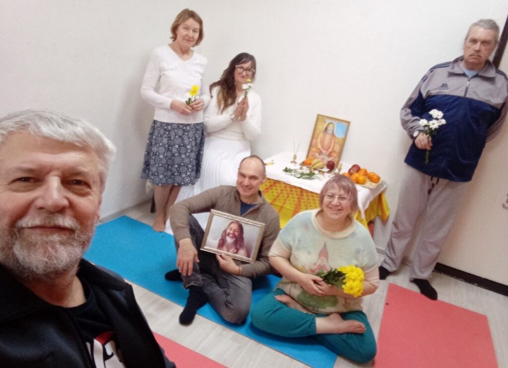 Фотоотчет с групповых программ Трансцендентальной Медитации в Перми, Россия, 2026 Трансцендентальная Медитация в Перми-2026: фото